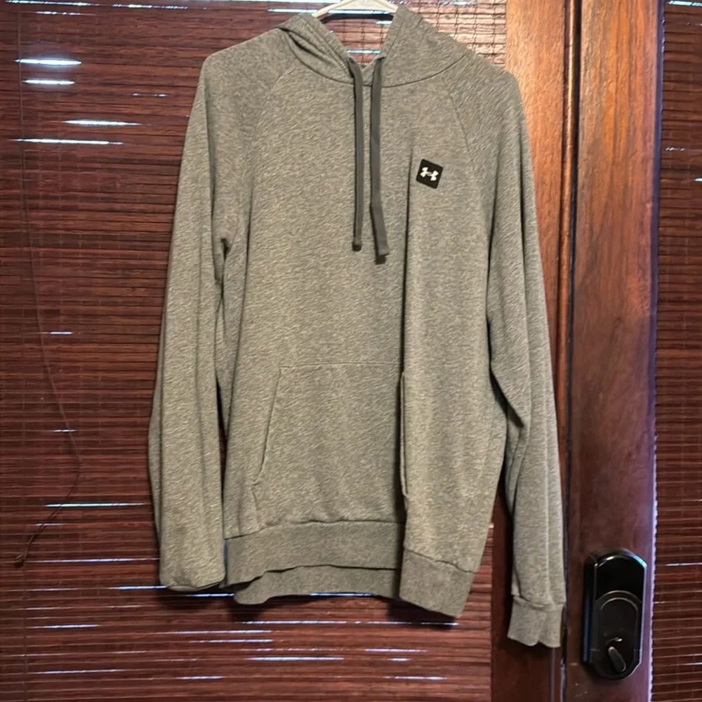 under armour hoodie - Picture 1 of 1